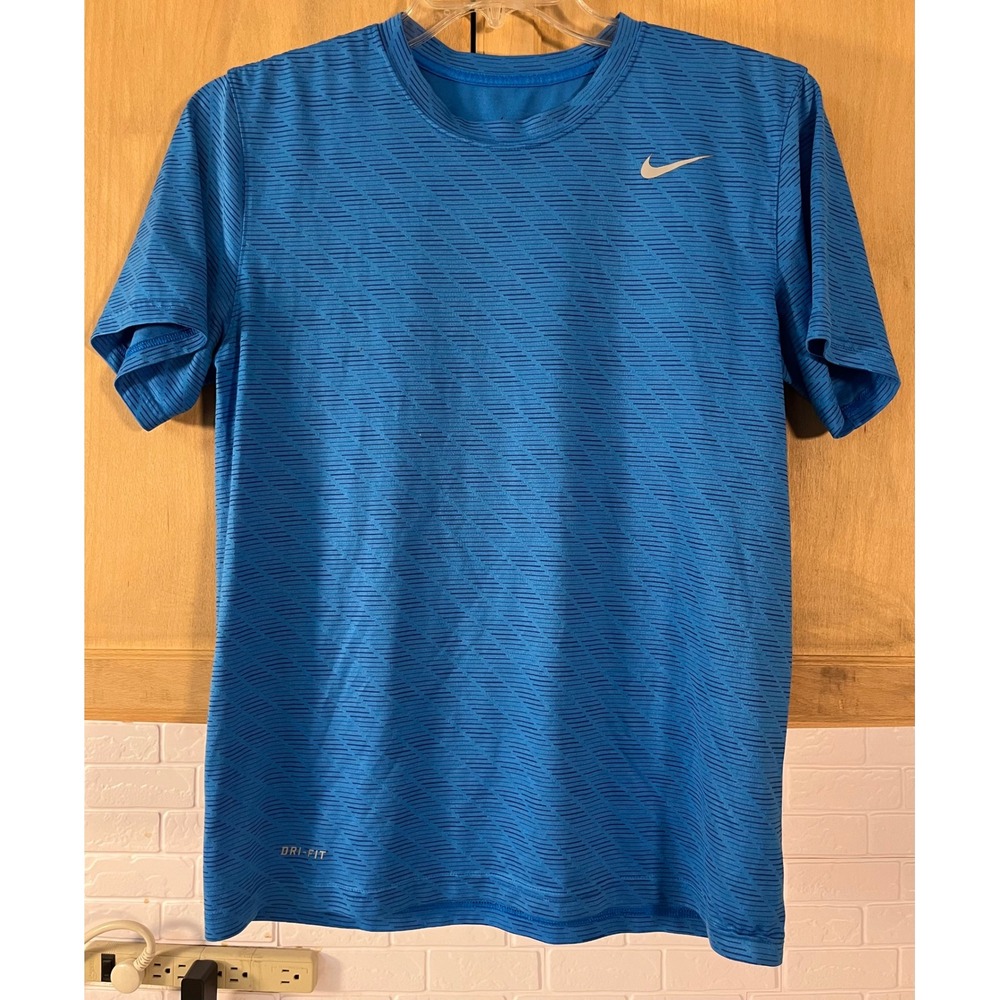 Nike Dri-FIT Shirt Mens Medium Blue Short Sleeve Textured Pattern Athletic Tee